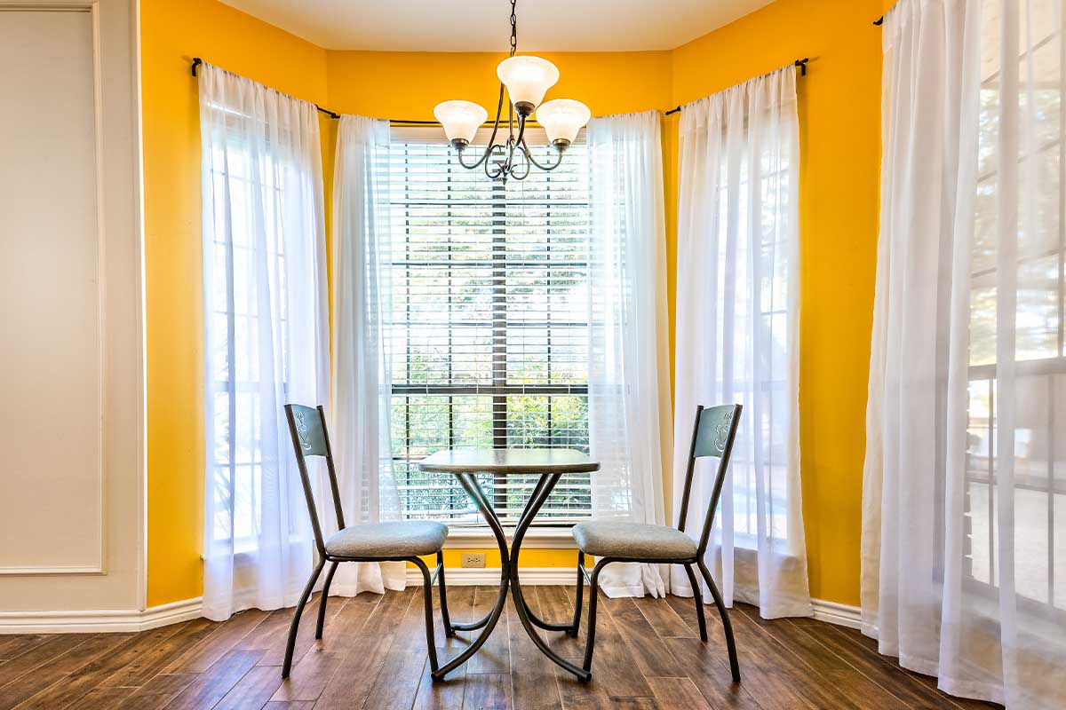 Difference Between Bay and Bow Windows Baltimore